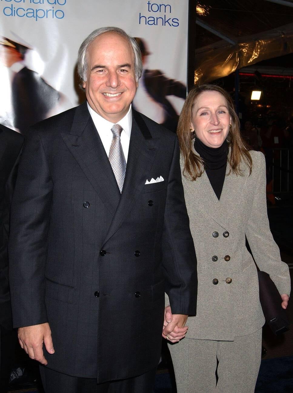 How Did Kelly Anne Meet Frank Abagnale Jr.?